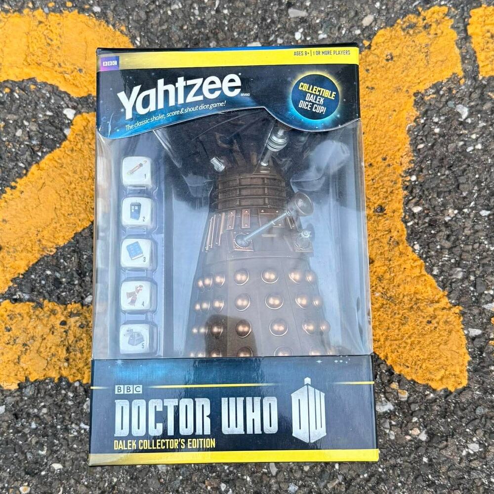 Doctor Who Collectible Dalek Dice Cup Yahtzee Game Set